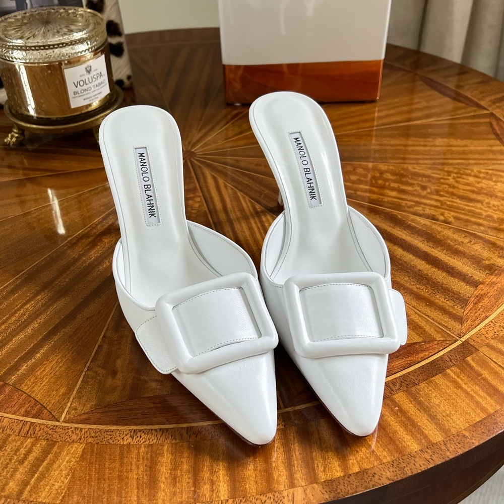 Manolo Blahnik Maysale